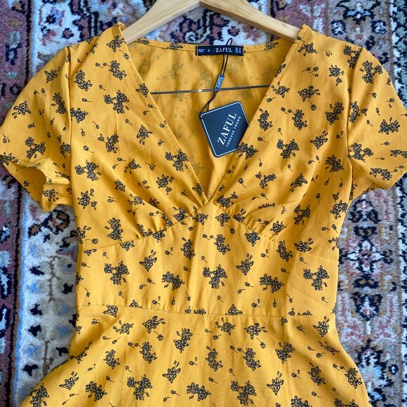 Zaful Floral V Neck A Line Mini Short Sleeves Dress Golden Yellow Dress … - Picture 14 of 17